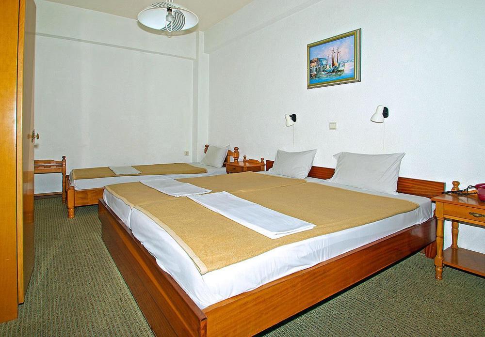 Hotel Helios Paralia Katerinis Bilik gambar